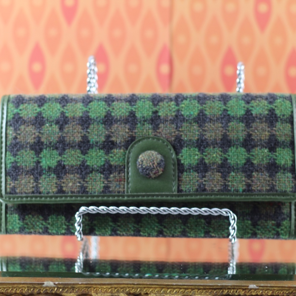 LOFT Green Fabric Wallet